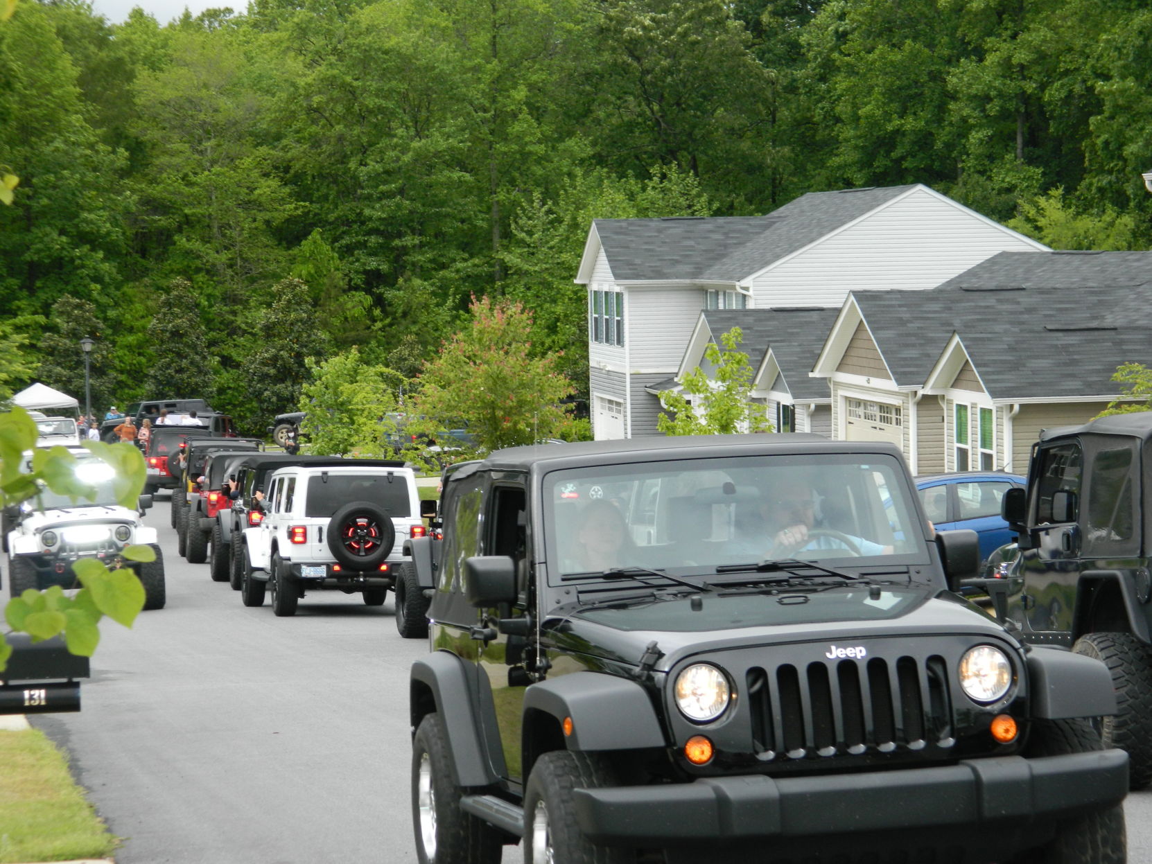 Troutman Jeep parade (18).JPG